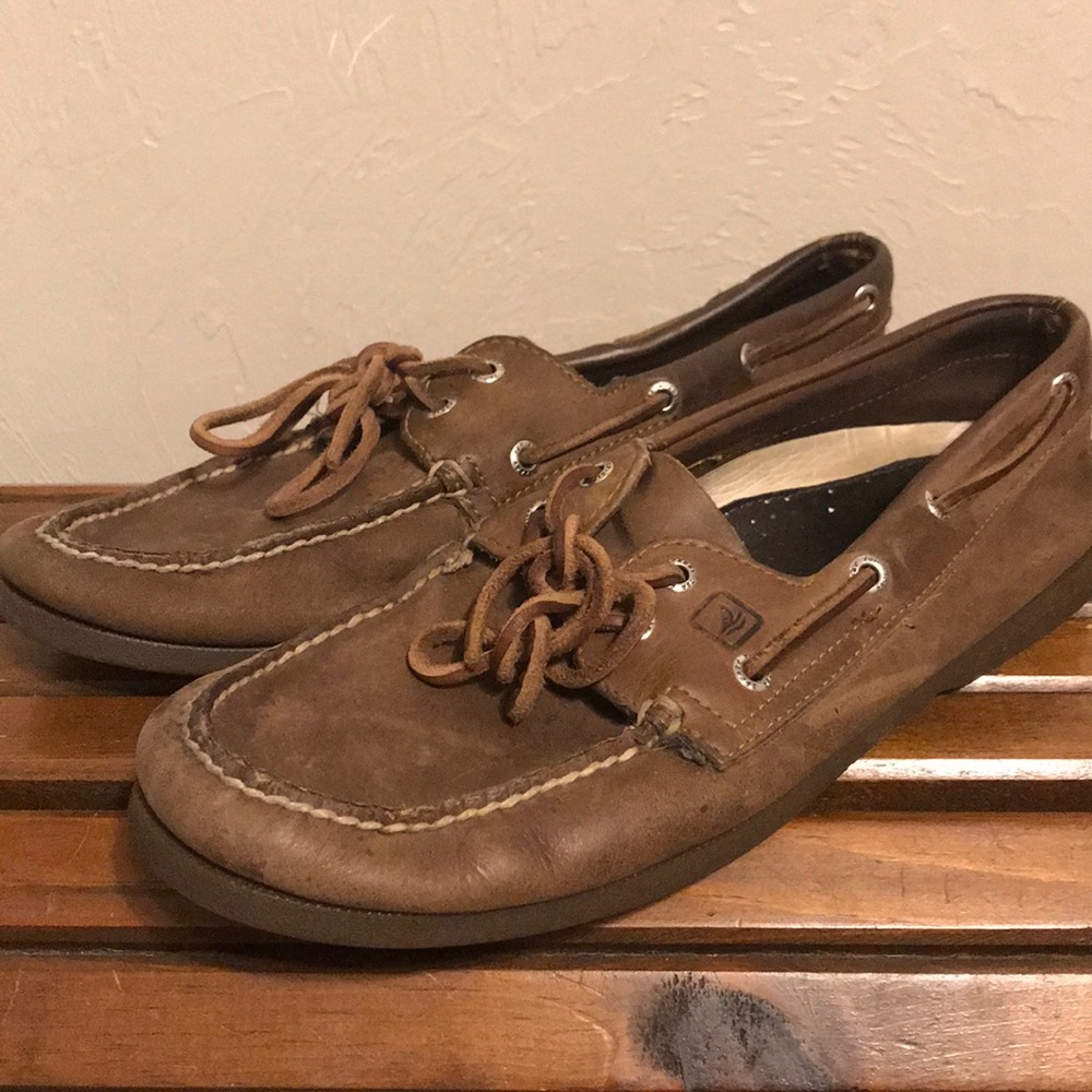 Brown Sperry Top-Sider boat shoes